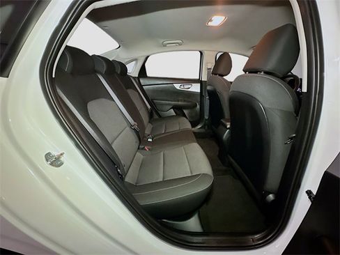 Used 2023 Kia Forte LXS image 21