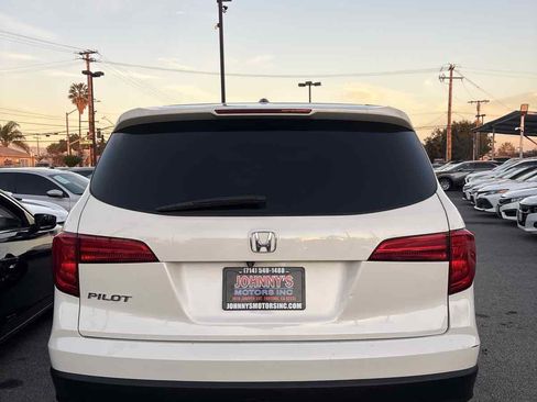 Used 2018 Honda Pilot EX-L image 3