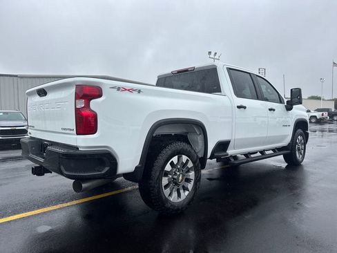 New 2026 Chevrolet Silverado 2500 Custom w/ Custom Value Package AWD/4WD image 6
