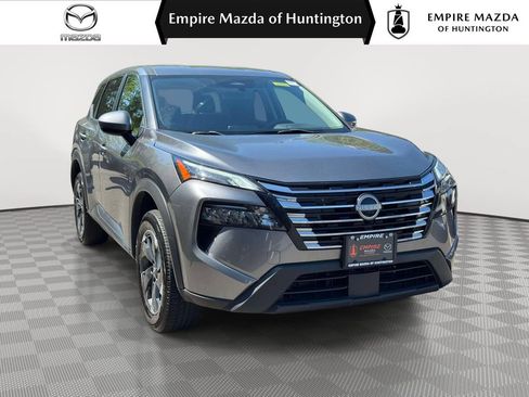 Used 2024 Nissan Rogue SV AWD/4WD image 1