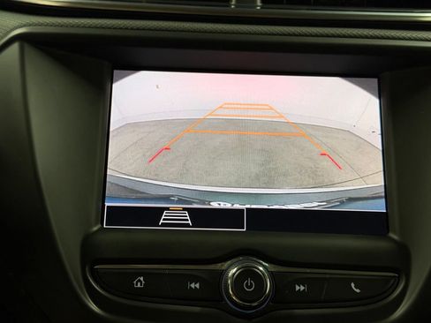 Certified 2022 Chevrolet TrailBlazer LT FWD image 29