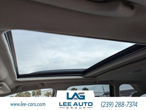 Used 2021 Subaru Forester Premium image 19