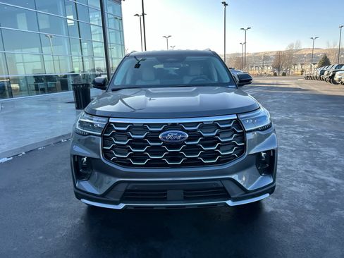 New 2026 Ford Explorer Platinum w/ LUX Leather Package image 4