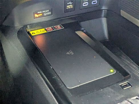 Certified 2025 Toyota Camry SE FWD image 23