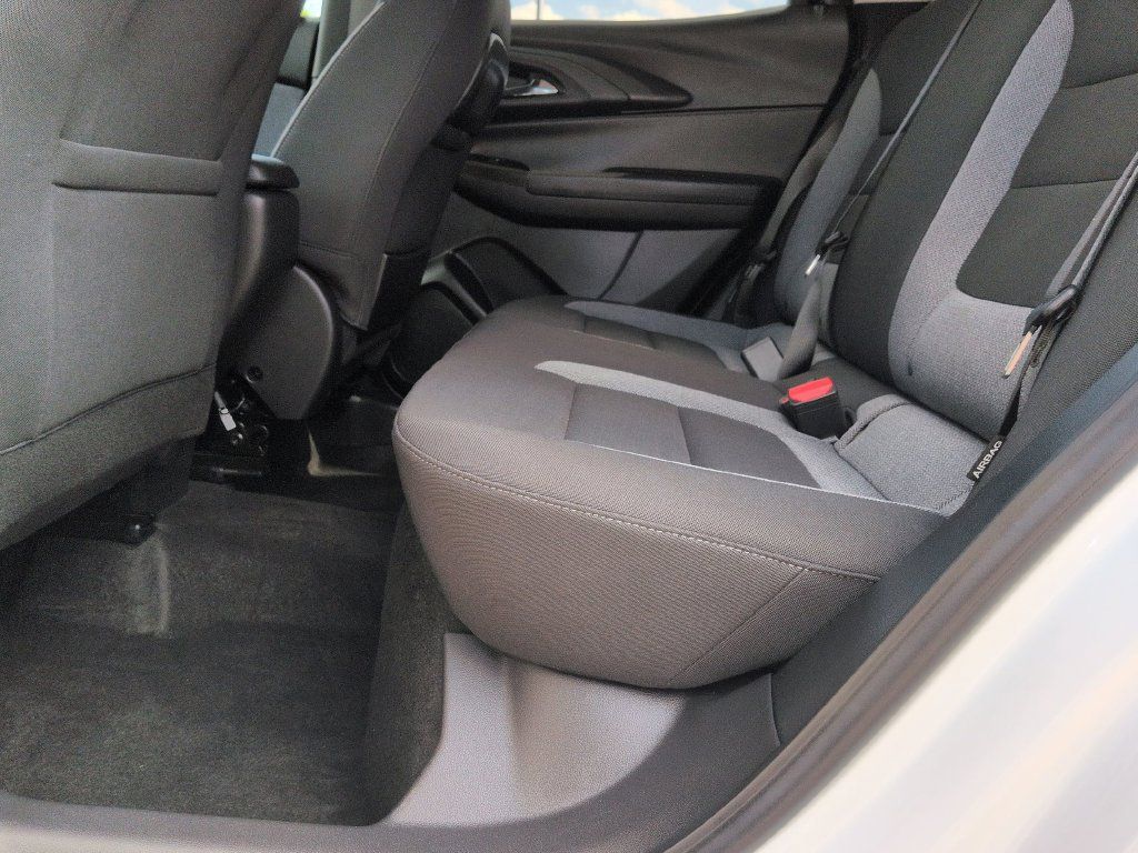 Certified 2024 Chevrolet TrailBlazer LT AWD/4WD image 22