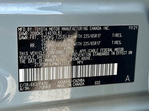 Certified 2021 Toyota RAV4 XLE w/ Convenience Package AWD/4WD image 35