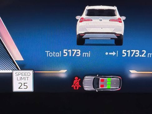 Used 2025 BMW X3 xDrive30i w/ Premium Package image 25