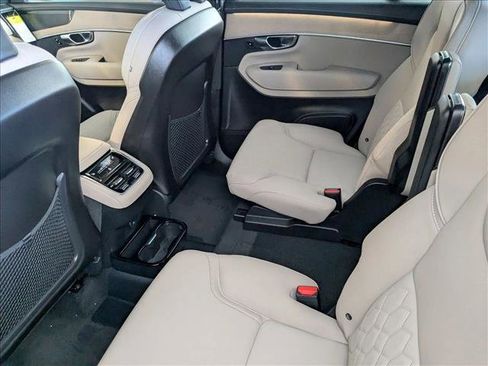 Certified 2026 Volvo XC90 B6 Plus w/ Protection Package AWD/4WD image 16