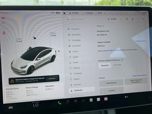 Used 2021 Tesla Model 3 Standard Range Plus image 14