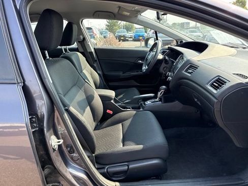 Used 2015 Honda Civic SE image 10