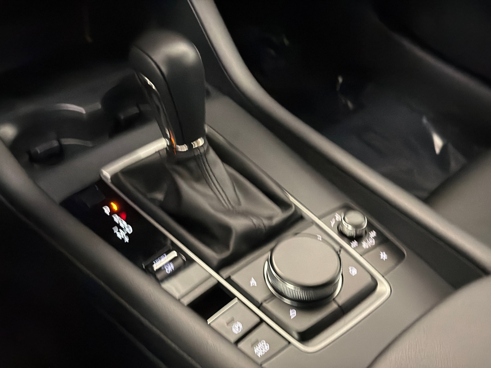 Used 2026 MAZDA MAZDA3 s Sport FWD image 28