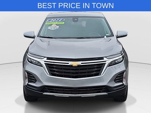 Used 2024 Chevrolet Equinox LT AWD/4WD image 2