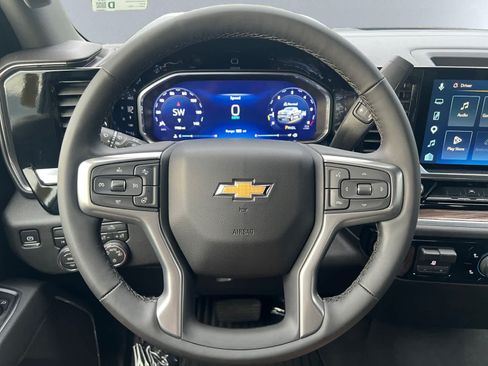 Used 2026 Chevrolet Silverado 1500 LT AWD/4WD image 18