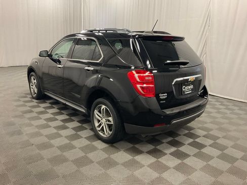 Used 2016 Chevrolet Equinox LTZ w/ Enhanced Convenience Package AWD/4WD image 4