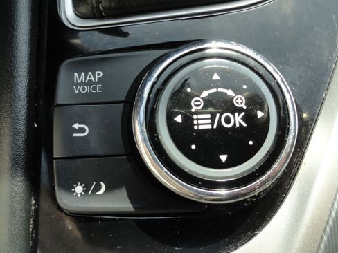 Used 2018 INFINITI Q60 LUXE w/ Sensory Package 2.0T Luxe image 36