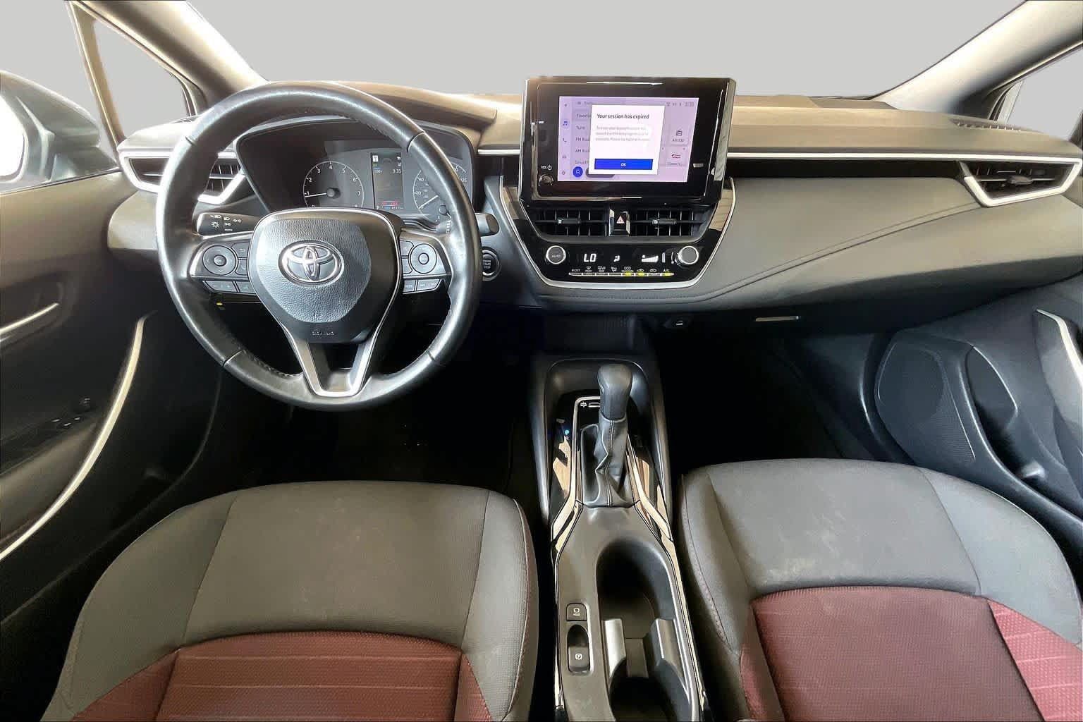 Used 2025 Toyota Corolla SE FWD image 16
