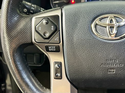 Used 2023 Toyota Tacoma SR5 image 17