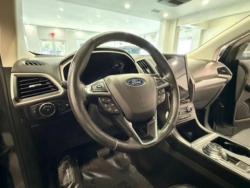 Used 2021 Ford Edge SEL FWD image 9