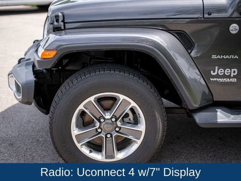 Used 2019 Jeep Wrangler Unlimited Sahara AWD/4WD image 9