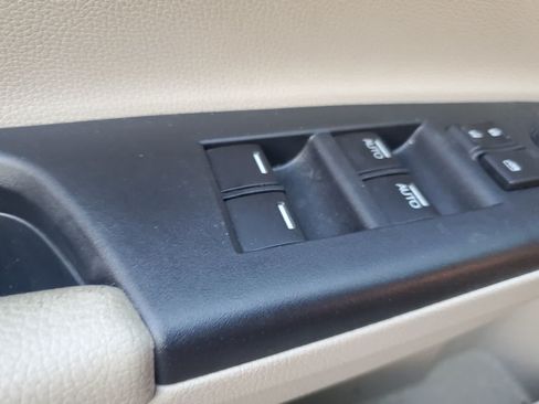 Used 2014 Honda Accord EX-L image 24