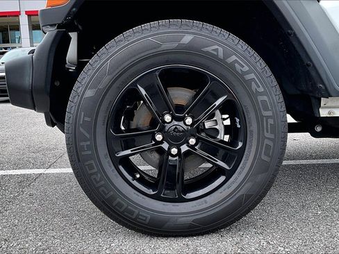 Used 2021 Jeep Wrangler Unlimited Sport image 30