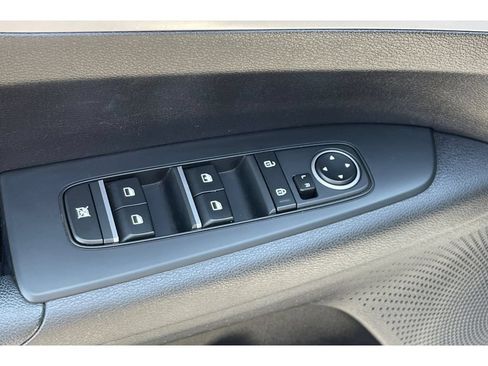 Used 2023 Kia Forte LXS FWD image 12