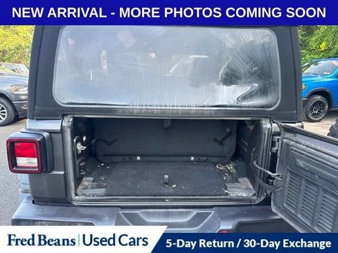Used 2024 Jeep Wrangler Sport AWD/4WD image 9