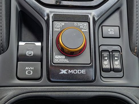 Used 2025 Subaru Forester Wilderness w/ Convenience Package AWD/4WD image 16