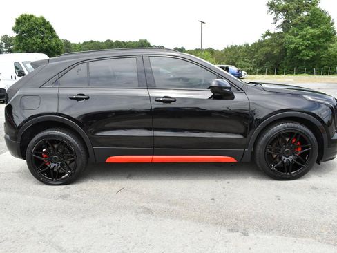 Used 2019 Cadillac XT4 Sport w/ Cold Weather Package AWD/4WD image 5