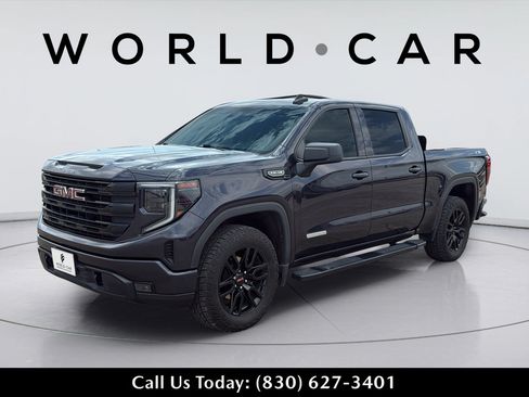 Used 2022 GMC Sierra 1500 Elevation w/ X31 Off-Road Package AWD/4WD image 11