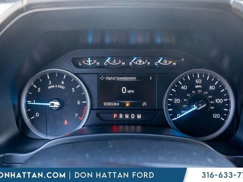 Used 2021 Ford Expedition XLT AWD/4WD image 6