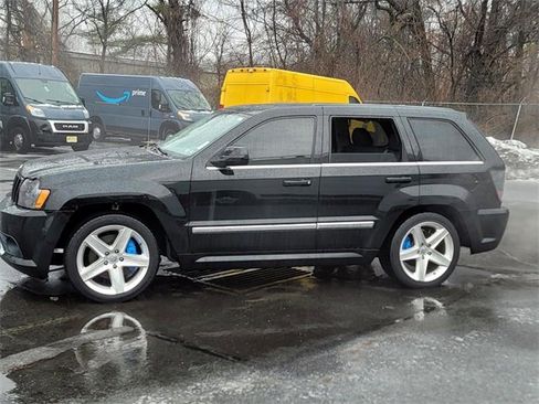 Used 2006 Jeep Grand Cherokee SRT8 w/ SRT Option Group I image 7