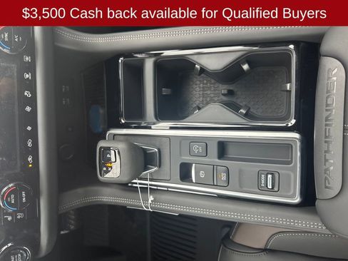 New 2026 Nissan Pathfinder Platinum image 27