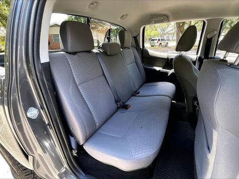 Used 2022 Toyota Tacoma SR w/ SR Convenience Package RWD image 21