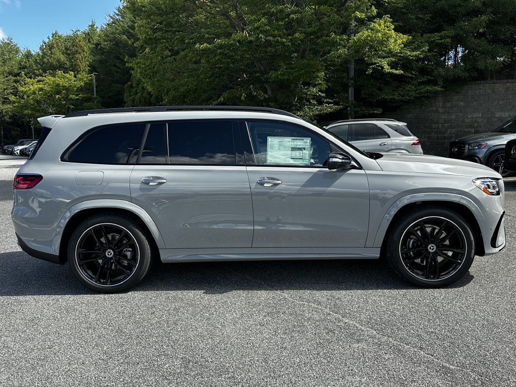 New 2026 Mercedes-Benz GLS 450 4MATIC image 9