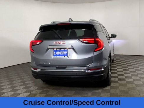 Certified 2021 GMC Terrain SLT image 10