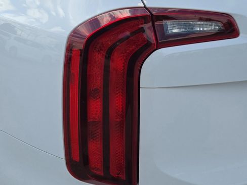 Certified 2024 Kia Telluride S w/ S Sunroof Package image 12