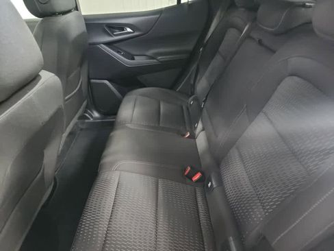 Used 2025 Chevrolet Equinox LT FWD image 30