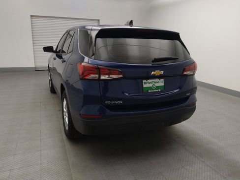 Used 2022 Chevrolet Equinox LS AWD/4WD image 6
