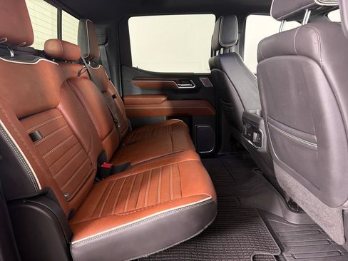 Used 2023 GMC Sierra 1500 Denali Ultimate AWD/4WD image 23
