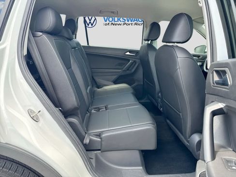 Used 2019 Volkswagen Tiguan SE FWD image 26
