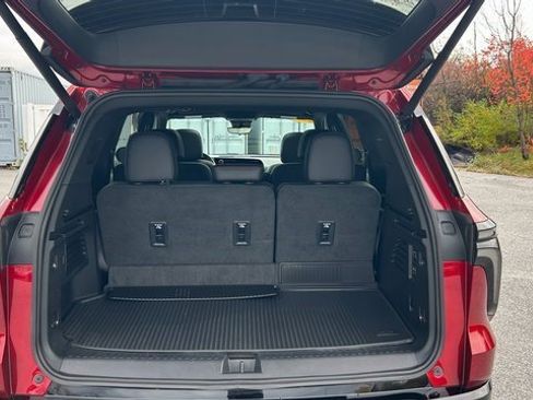 Certified 2024 Chevrolet Traverse RS image 13