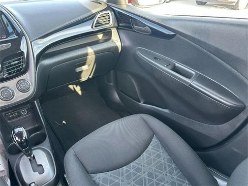 Used 2022 Chevrolet Spark LT image 15