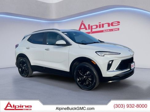 Used 2024 Buick Encore GX Sport Touring image 7