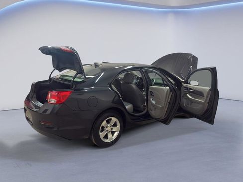 Used 2015 Chevrolet Malibu LS image 13