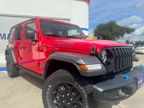Used 2023 Jeep Wrangler Unlimited w/ Cold Weather Group AWD/4WD image 20