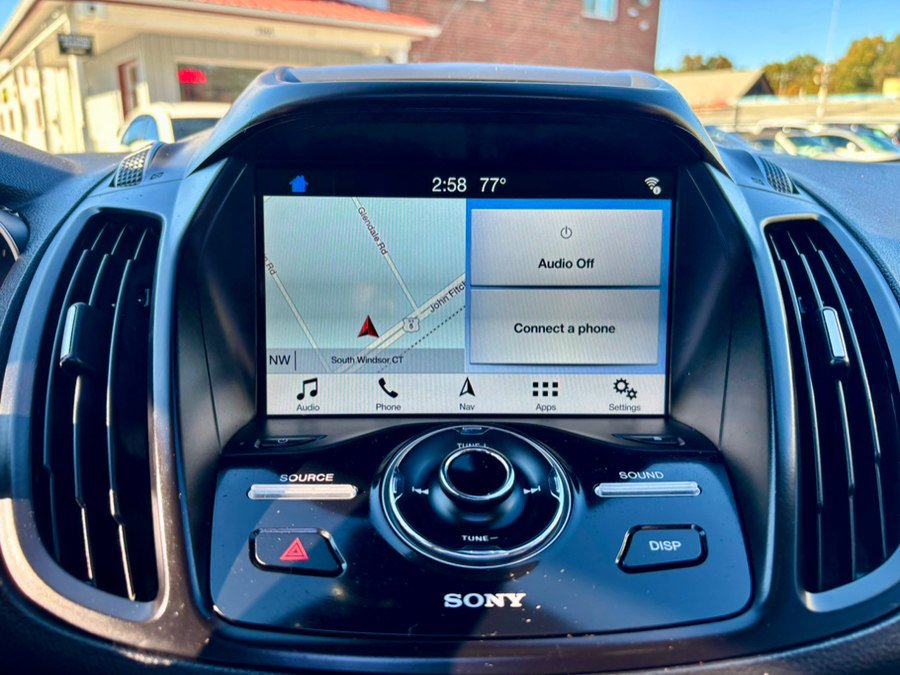 Used 2018 Ford Escape Titanium w/ Ford Safe & Smart Package AWD/4WD image 22