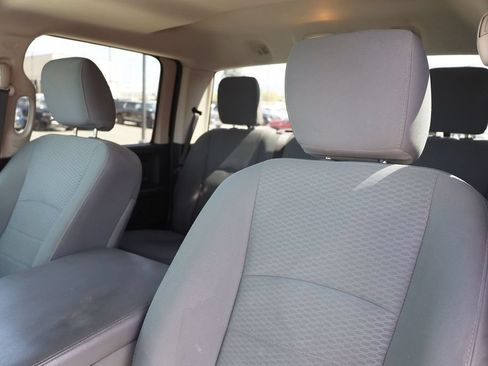Used 2016 RAM 3500 Tradesman w/ Chrome Appearance Group AWD/4WD image 16