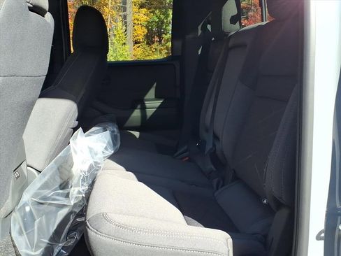 New 2026 Nissan Frontier SV w/ All-Weather Content Package image 15