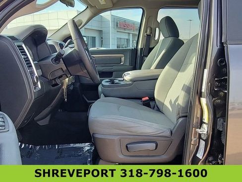 Used 2017 RAM 2500 SLT AWD/4WD image 17